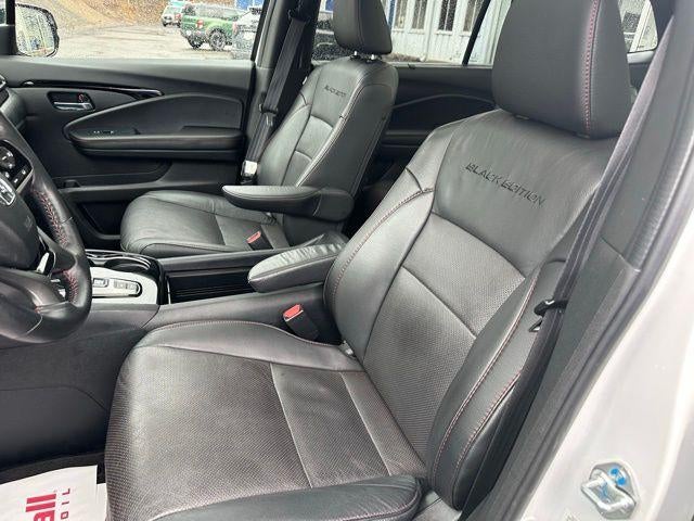 2022 Honda Pilot Black Edition AWD