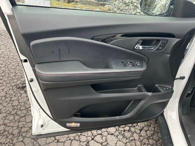 2022 Honda Pilot Black Edition AWD