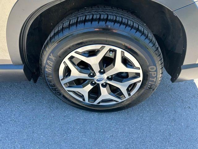 2020 Subaru Forester Premium CVT
