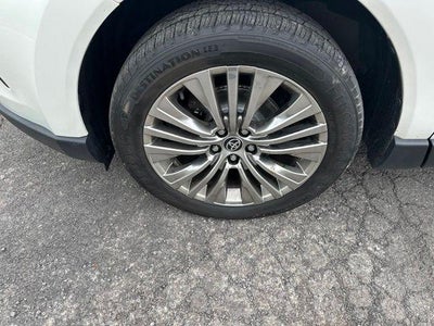 2021 Toyota Venza XLE AWD (SE)