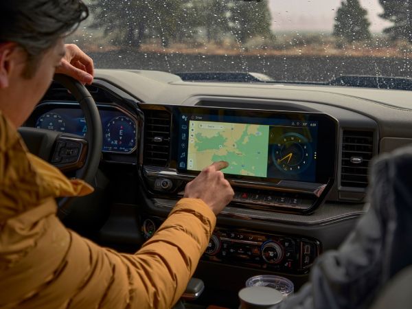 2026 Chevrolet Silverado 1500 Apple CarPlay